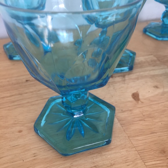vintage anchor hocking aquamarine glasses - Picture 4 of 4